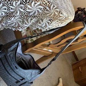 LUG Cross Body w/RFID